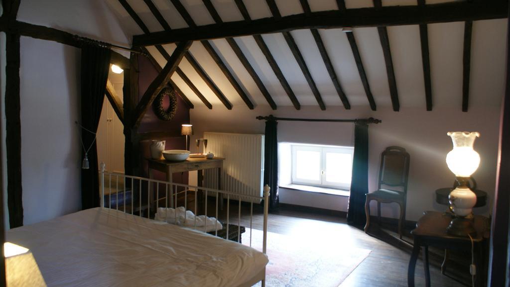 B&B Le Secret Du Bois Bourseigne-Vieille Luaran gambar