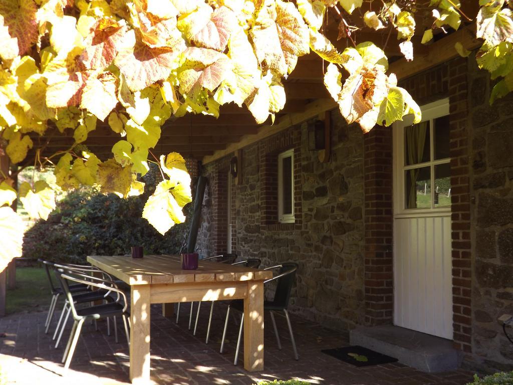 B&B Le Secret Du Bois Bourseigne-Vieille Luaran gambar